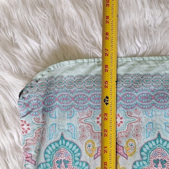 Talbots Moroccan Medallion Split Neck Tunic - Picture 13 of 14